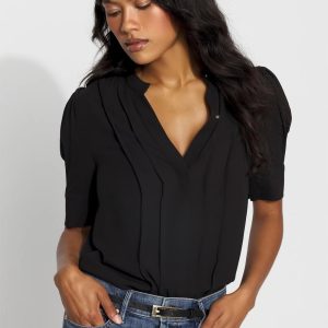 Elbow Sleeve Y-Neck Shirt