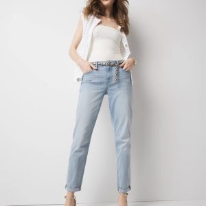 Mid-Rise Girlfriend Jean