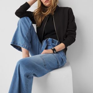 Extra High-Rise Wide-Leg Cargo Jeans